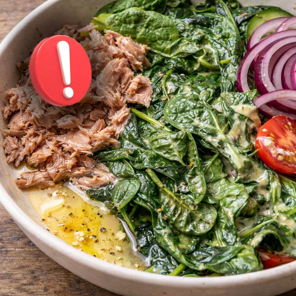 اشتباه-رایج-در-استفاده-از-تن-ماهی-در-سالاد