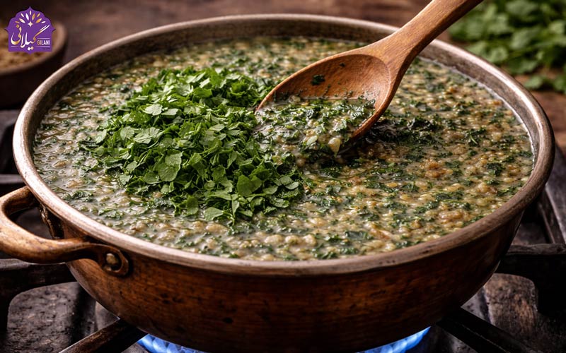 سبزی-آش-برای-تهیه-آش-ترخینه