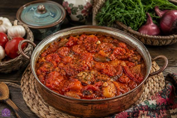 غذای-گیلانی-پامادور-خورش-یا-پامادور-قاتق